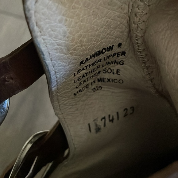 Freebird by Steven Rainbow Studded Buckle Straps Leather Ankle Boots Sz:9 Cognac - Picture 13 of 13